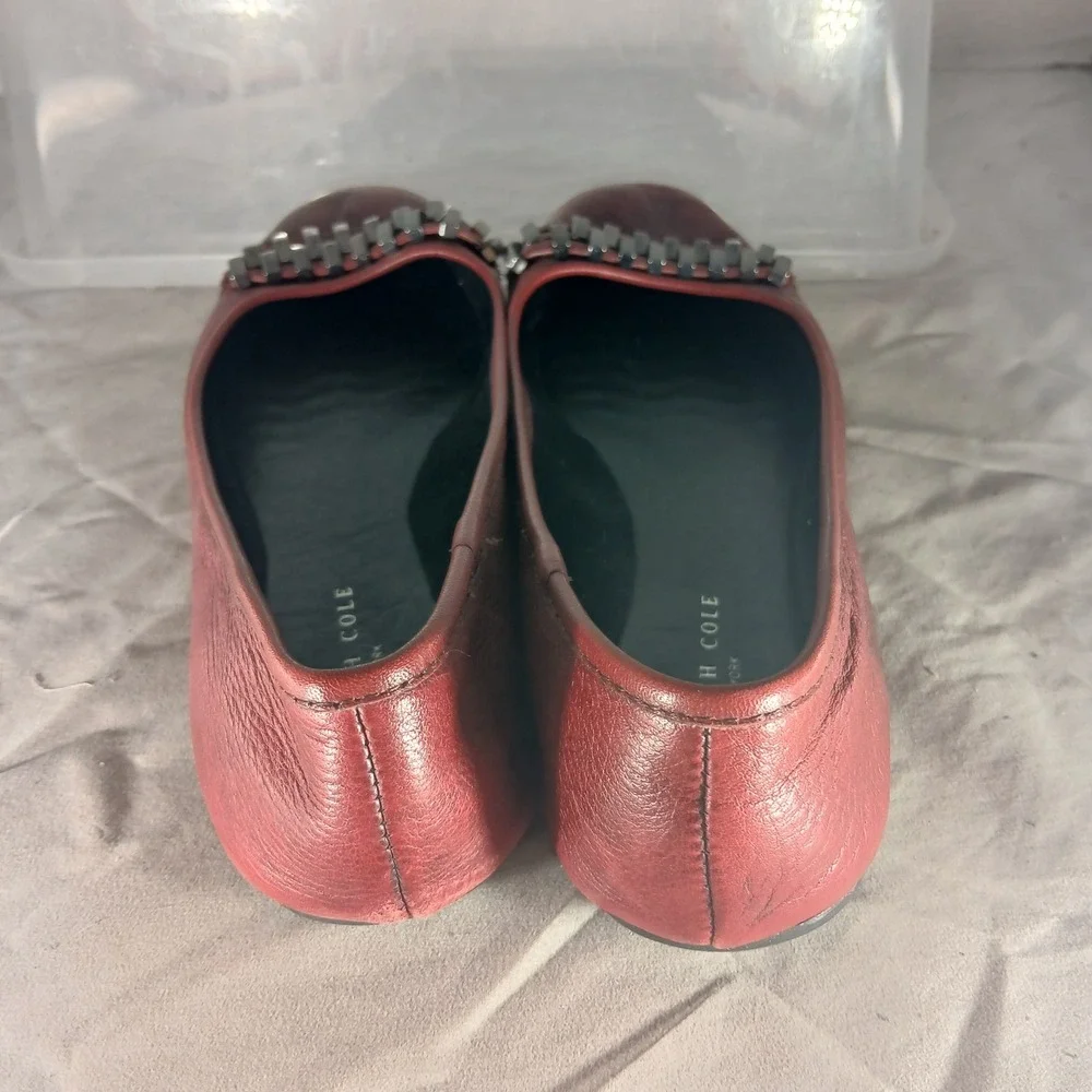 Kenneth Cole New York Tavin Red Leather Ballet Flats Gunmetal Hardware Mens 8M‎